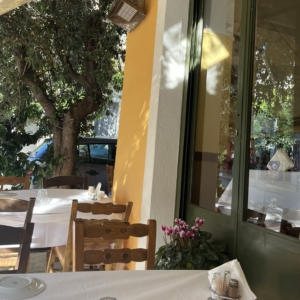 Oikonomou Tavern